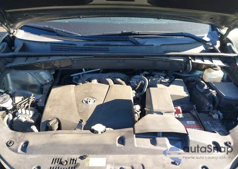 2018 Toyota Highlander Limited from USA, damaged, VIN 5TDDZRFH3JS853533